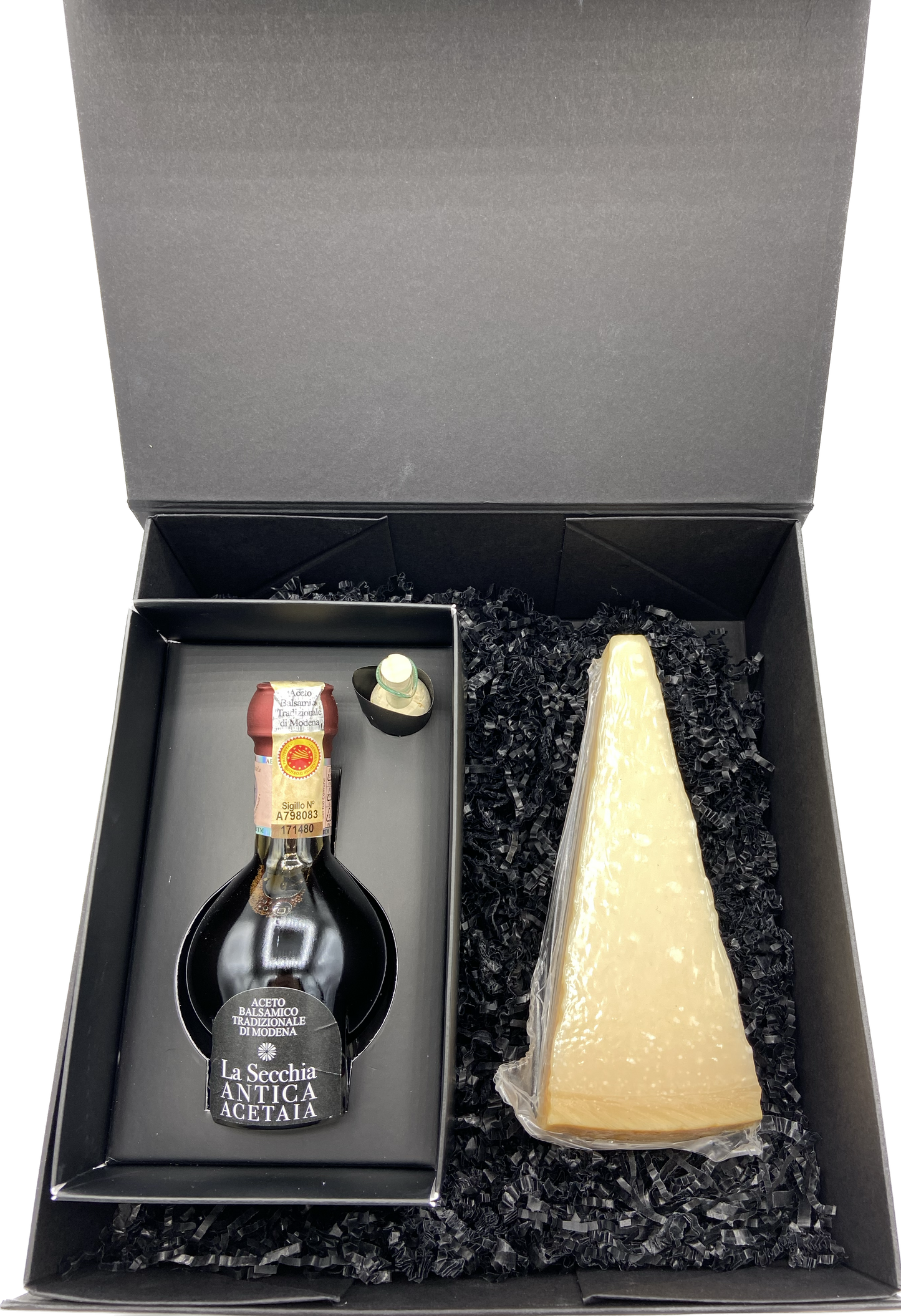 Cofanetto 3 - Aceto Balsamico Tradizionale di Modena DOP affinato e Parmigiano Reggiano